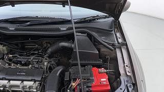 Used 2016 Volkswagen Polo [2015-2019] Highline1.2L (P) Petrol Manual engine ENGINE LEFT SIDE HINGE & APRON VIEW