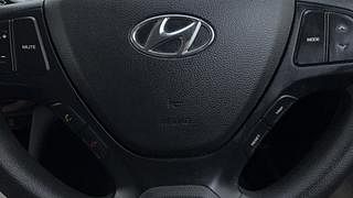 Used 2018 Hyundai Grand i10 [2017-2020] Magna 1.2 Kappa VTVT Petrol Manual top_features Airbags