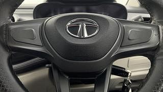 Used 2021 Tata Altroz XE 1.2 Petrol Manual top_features Airbags