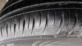 Used 2019 Hyundai Venue [2019-2021] SX 1.0 (O) Turbo Petrol Manual tyres LEFT REAR TYRE TREAD VIEW