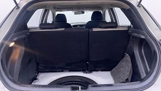 Used 2016 Hyundai Elite i20 [2014-2018] Asta 1.2 (O) Petrol Manual interior DICKY INSIDE VIEW