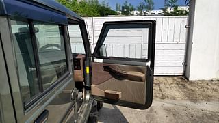 Used 2018 Mahindra Bolero [2011-2020] ZLX BS IV Diesel Manual interior RIGHT FRONT DOOR OPEN VIEW