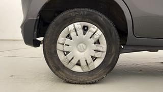 Used 2013 Maruti Suzuki Alto 800 [2012-2016] Lxi Petrol Manual tyres RIGHT REAR TYRE RIM VIEW