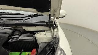 Used 2018 Mahindra XUV500 [2015-2018] W10 AT Diesel Automatic engine ENGINE LEFT SIDE HINGE & APRON VIEW