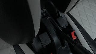Used 2022 Maruti Suzuki Eeco AC(O) 5 STR Petrol Manual top_features Seat adjustment