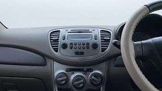 Used 2010 Hyundai i10 [2010-2016] Sportz 1.2 Petrol Petrol Manual top_features Integrated 2din audio