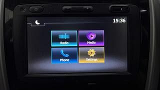 Used 2019 Renault Duster [2017-2020] RXS Opt CVT Petrol Automatic top_features Integrated (in-dash) music system