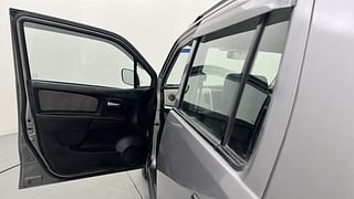 Used 2015 Maruti Suzuki Wagon R 1.0 [2010-2019] LXi Petrol Manual interior LEFT FRONT DOOR OPEN VIEW