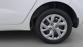 Used 2018 Hyundai Grand i10 [2017-2020] Magna 1.2 Kappa VTVT Petrol Manual tyres LEFT REAR TYRE RIM VIEW