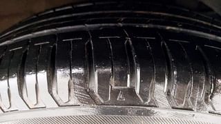 Used 2017 Maruti Suzuki Dzire [2017-2020] ZXi AMT Petrol Automatic tyres RIGHT FRONT TYRE TREAD VIEW