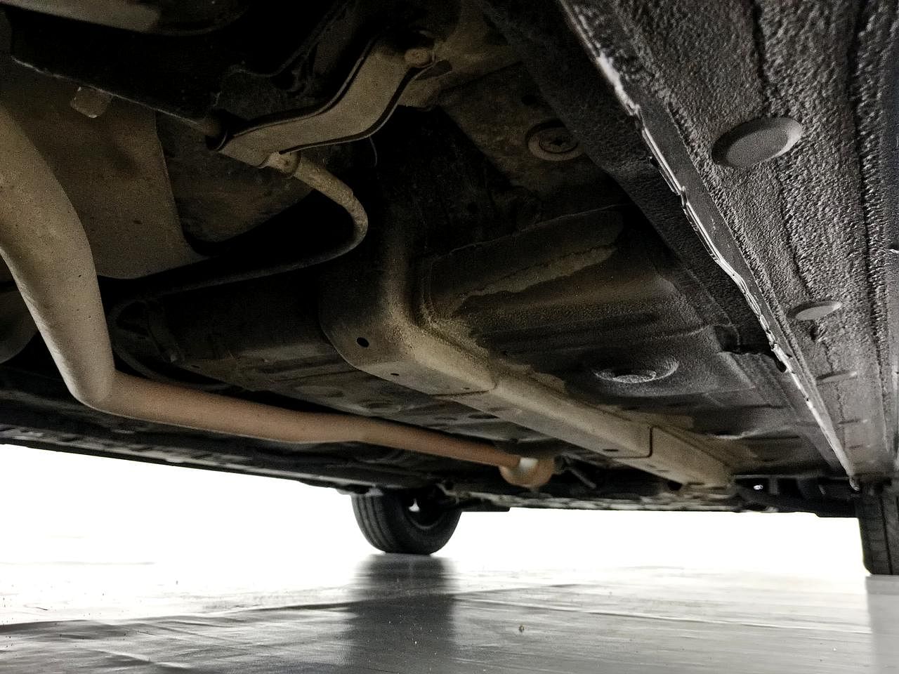 Used 2021 Hyundai Grand i10 Nios Magna 1.2 Kappa VTVT Petrol Manual extra REAR RIGHT UNDERBODY VIEW