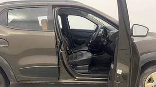 Used 2019 Renault Kwid [2015-2019] RXL Petrol Manual interior RIGHT SIDE FRONT DOOR CABIN VIEW