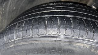 Used 2020 Hyundai Venue [2019-2022] SX 1.0  Turbo Petrol Manual tyres LEFT FRONT TYRE TREAD VIEW