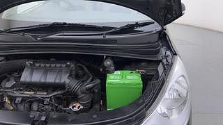 Used 2013 Hyundai i10 [2010-2016] Sportz AT Petrol Petrol Automatic engine ENGINE LEFT SIDE HINGE & APRON VIEW