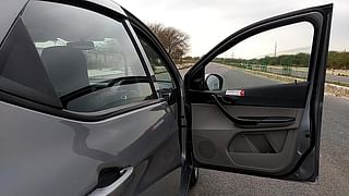 Used 2018 Tata Tiago [2016-2020] XTA Petrol Automatic interior RIGHT FRONT DOOR OPEN VIEW