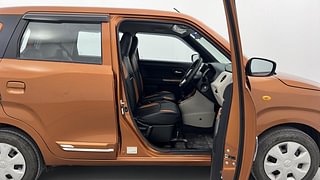 Used 2020 Maruti Suzuki Wagon R 1.0 [2019-2022] VXI Petrol Manual interior RIGHT SIDE FRONT DOOR CABIN VIEW