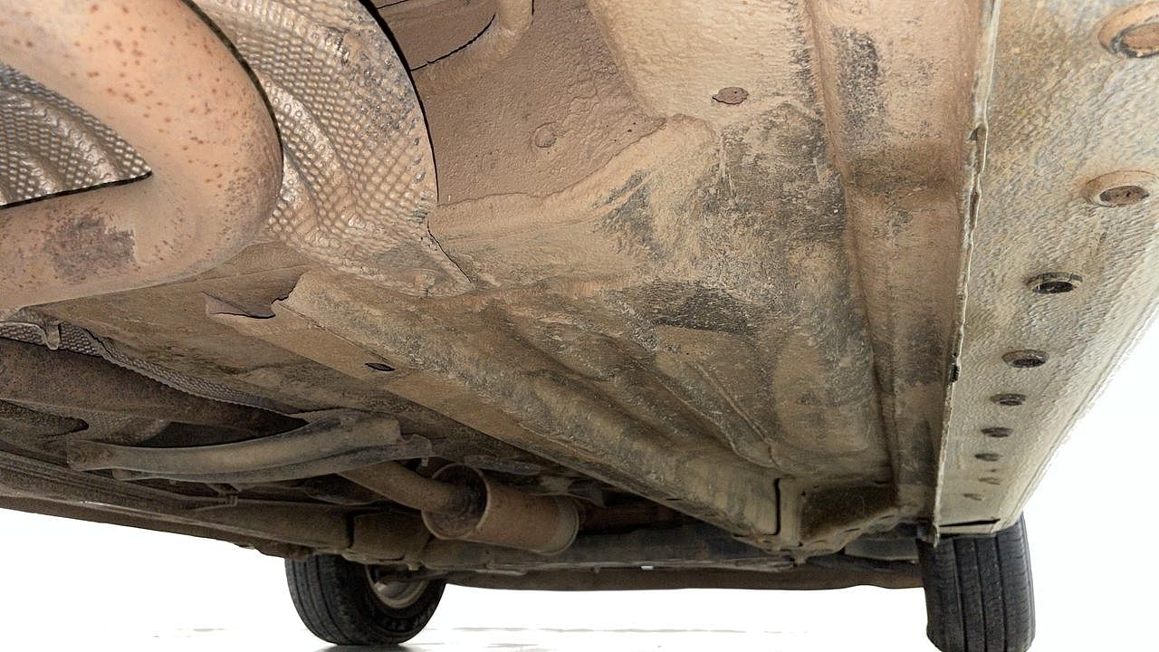 Used 2018 Ford Figo Aspire [2015-2019] Titanium 1.2 Ti-VCT Petrol Manual extra REAR RIGHT UNDERBODY VIEW