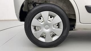 Used 2015 Maruti Suzuki Wagon R 1.0 [2013-2019] LXi CNG Petrol+cng Manual tyres RIGHT REAR TYRE RIM VIEW