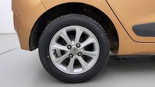 Used 2014 Hyundai Grand i10 [2013-2017] Asta 1.1 CRDi Diesel Manual tyres RIGHT REAR TYRE RIM VIEW