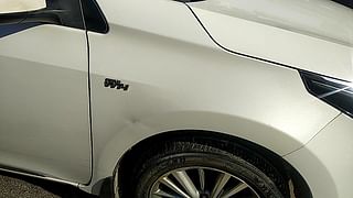 Used 2015 Toyota Corolla Altis [2008-2011] VL AT Petrol Petrol Automatic dents MINOR SCRATCH