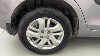 Used 2014 Maruti Suzuki Swift Dzire ZDI Diesel Manual tyres RIGHT REAR TYRE RIM VIEW