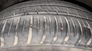 Used 2014 Honda Mobilio [2014-2017] S Diesel Diesel Manual tyres LEFT FRONT TYRE TREAD VIEW