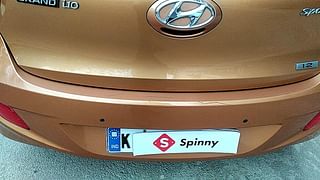 Used 2013 Hyundai Grand i10 [2013-2017] Sportz 1.2 Kappa VTVT Petrol Manual dents MINOR SCRATCH