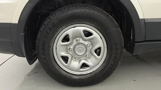 Used 2018 Tata Hexa [2016-2020] XM Diesel Manual tyres RIGHT REAR TYRE RIM VIEW