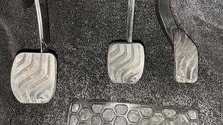 Used 2019 Datsun Redi-GO [2015-2019] A Petrol Manual interior PEDALS VIEW