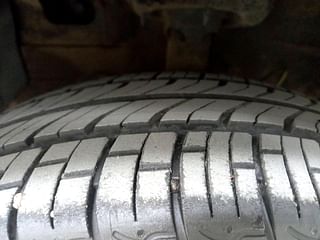 Used 2022 Hyundai New Santro 1.1 Sportz MT Petrol Manual tyres LEFT FRONT TYRE TREAD VIEW