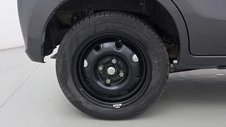 Used 2015 Maruti Suzuki Alto K10 [2014-2019] VXi Petrol Manual tyres RIGHT REAR TYRE RIM VIEW