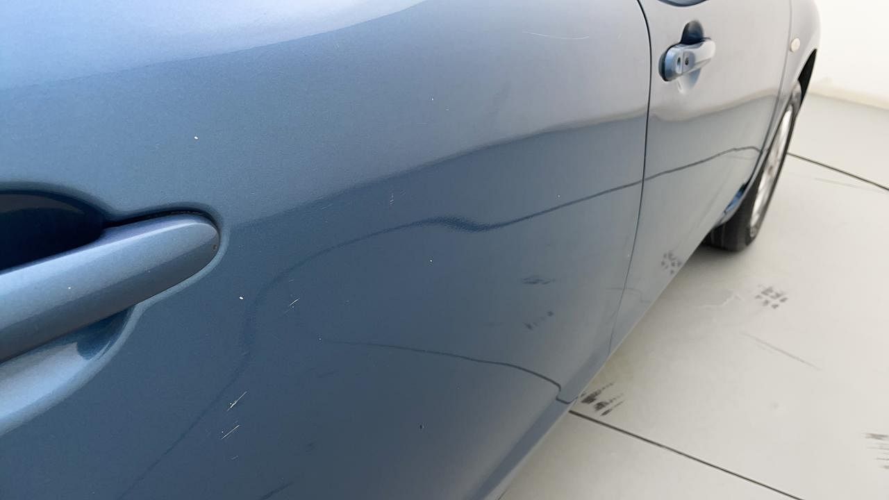Used 2016 Nissan Micra [2013-2020] XV CVT Petrol Automatic dents MINOR SCRATCH