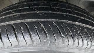 Used 2021 Renault Kiger RXZ AMT Petrol Automatic tyres RIGHT FRONT TYRE TREAD VIEW