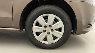 Used 2016 Volkswagen Polo [2015-2019] Trendline 1.2L (P) Petrol Manual tyres RIGHT FRONT TYRE RIM VIEW