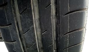 Used 2017 Maruti Suzuki Swift [2017-2020] VDi Diesel Manual tyres RIGHT FRONT TYRE TREAD VIEW