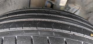Used 2020 Hyundai Venue [2019-2022] S 1.2 Petrol Manual tyres LEFT FRONT TYRE TREAD VIEW