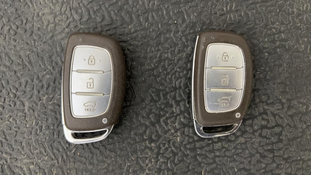 Used 2015 Hyundai Elite i20 [2014-2018] Asta 1.2 Petrol Manual extra CAR KEY VIEW