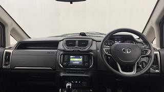 Used 2017 Tata Hexa [2016-2020] XT Diesel Manual interior DASHBOARD VIEW