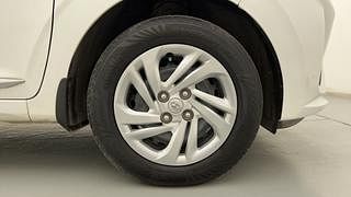 Used 2022 Hyundai Aura S 1.2 CNG Petrol Petrol+cng Manual tyres RIGHT FRONT TYRE RIM VIEW