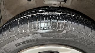 Used 2017 Maruti Suzuki Wagon R 1.0 [2010-2019] VXi Petrol Manual tyres LEFT FRONT TYRE TREAD VIEW