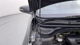 Used 2018 Hyundai Verna [2017-2020] 1.6 VTVT SX (O) Petrol Manual engine ENGINE RIGHT SIDE HINGE & APRON VIEW