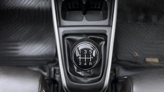 Used 2019 Maruti Suzuki XL6 [2019-2022] Alpha MT Petrol Petrol Manual interior GEAR  KNOB VIEW