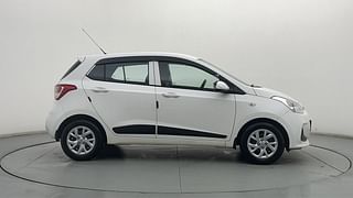 Used 2018 Hyundai Grand i10 [2017-2020] Magna 1.2 Kappa VTVT CNG (outside fitted) Petrol+cng Manual exterior RIGHT SIDE VIEW