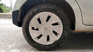 Used 2015 Maruti Suzuki Celerio [2014-2021] ZXi AMT Petrol Automatic tyres RIGHT REAR TYRE RIM VIEW