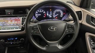Used 2016 Hyundai Elite i20 [2014-2018] Sportz 1.2 Petrol Manual top_features Steering mounted controls