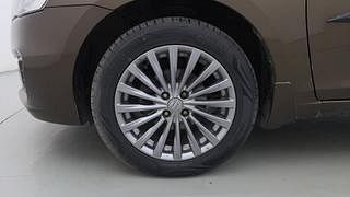 Used 2017 maruti-suzuki Ciaz Alpha Petrol AT Petrol Automatic tyres LEFT FRONT TYRE RIM VIEW