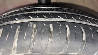 Used 2013 Maruti Suzuki Ritz [2012-2017] Vdi Diesel Manual tyres LEFT FRONT TYRE TREAD VIEW