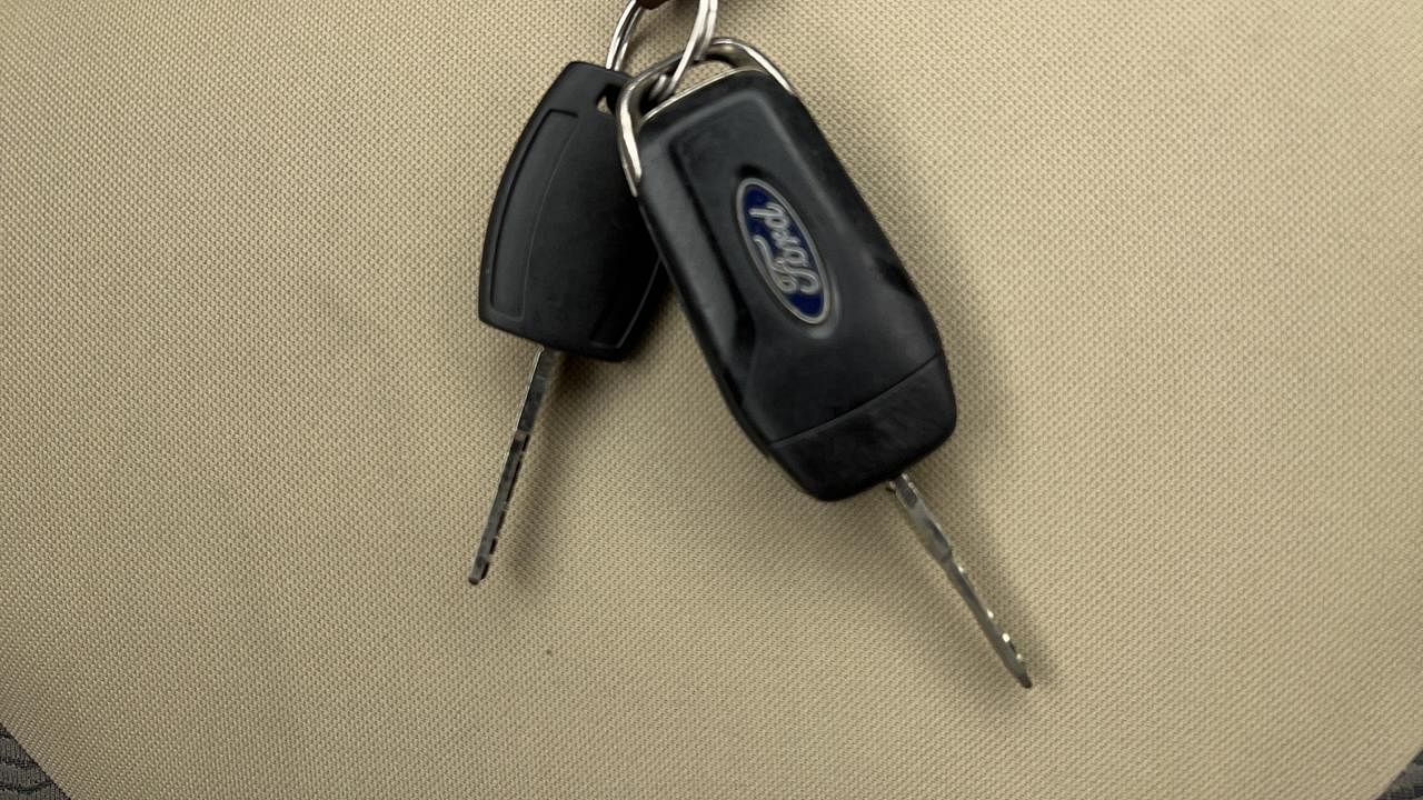 Used 2015 Ford Figo Aspire [2015-2019] Titanium 1.5 Ti-VCT AT Petrol Automatic extra CAR KEY VIEW