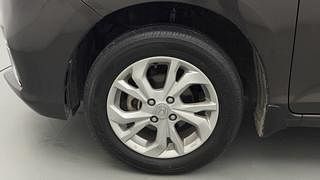 Used 2020 Honda Amaze [2018-2021] 1.2 VX i-VTEC Petrol Manual tyres LEFT FRONT TYRE RIM VIEW