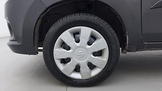 Used 2019 Maruti Suzuki Alto K10 [2014-2019] VXi Petrol Manual tyres LEFT FRONT TYRE RIM VIEW